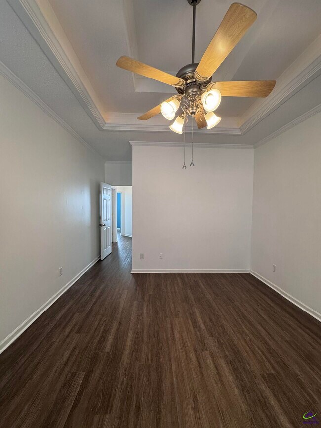 Building Photo - 104 Sir Patrick Way