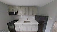 Building Photo - 4840 E Roosevelt Blvd