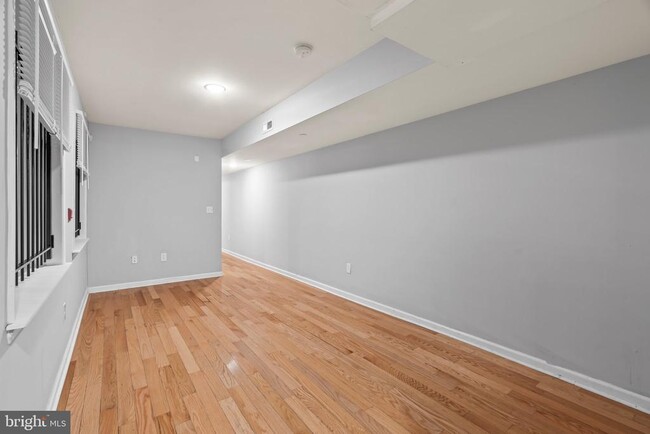 Building Photo - 1820 N 17th St