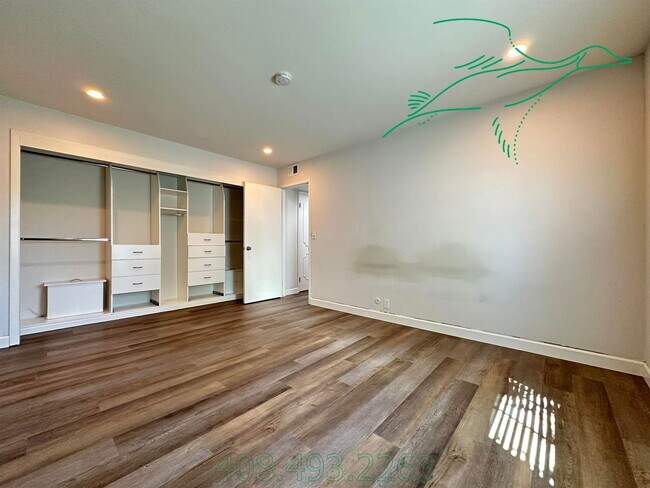 Building Photo - 1910 Mt Vernon Ct