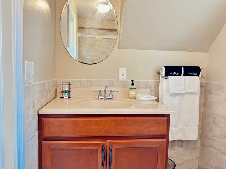 Building Photo - 26A Park St