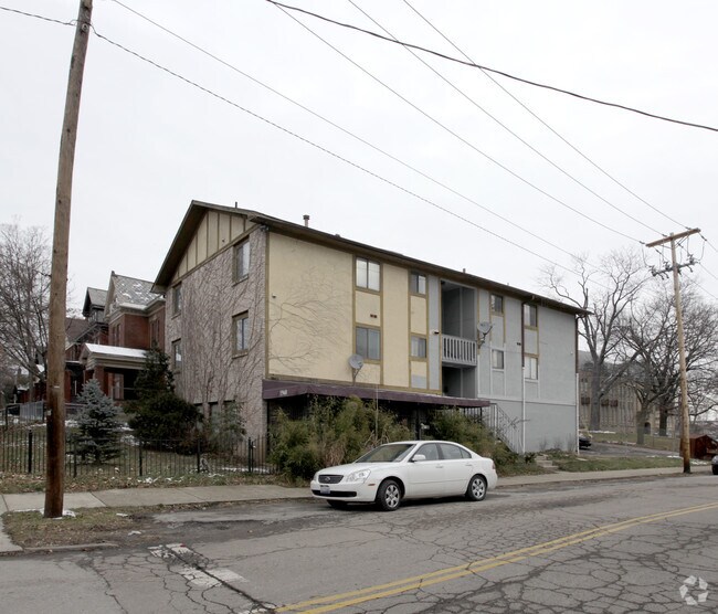 Building Photo - 1960 N 4th St