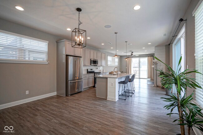 Building Photo - 7228 Broadacre Ct