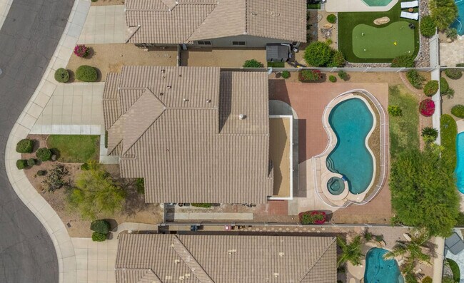 Building Photo - 7798 E Buteo Dr