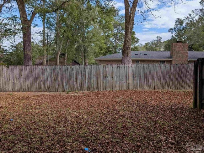 Building Photo - 11996 Scenic Hwy