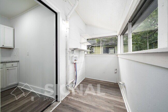 Building Photo - 2521 15th St Ensley