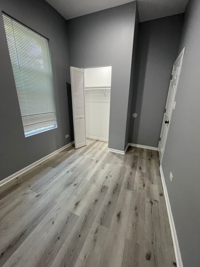 Building Photo - 3130 W Arthington St