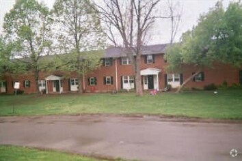 Building Photo - 1901 Hazel Ave