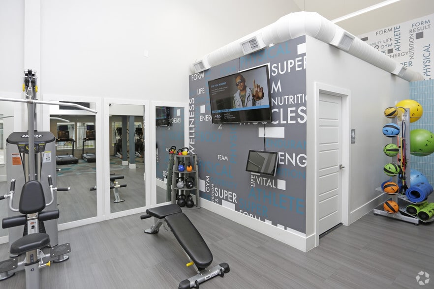 Interior Photo - 47Seventy Settlers Point