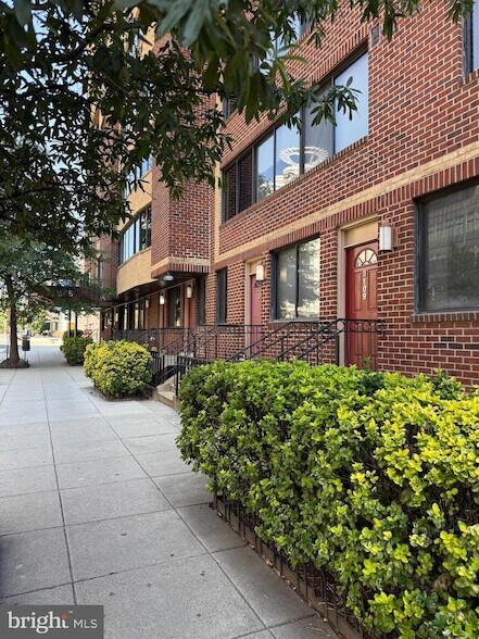 Building Photo - 1245 13th St NW