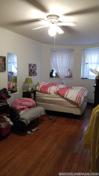 Building Photo - 208 Winthrop Rd