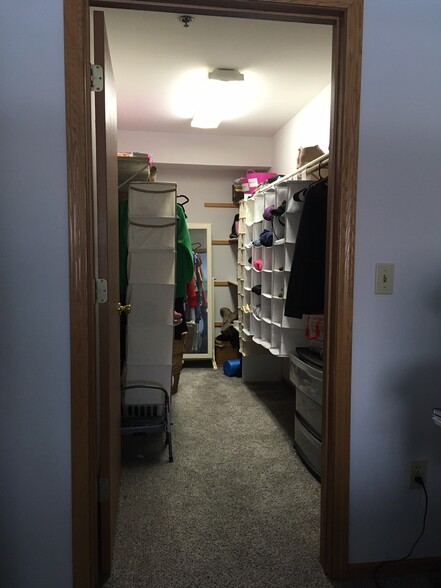 Big walk-in closet - 135 W Oak Leaf Dr