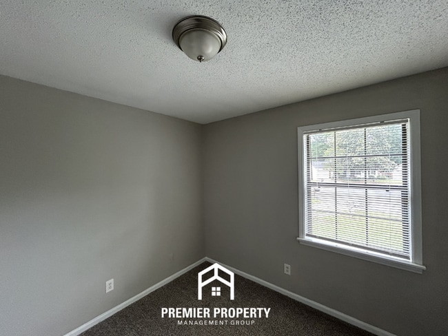Building Photo - Charming 3BR Southaven Home in Quiet Cul-de-Sac | Hardwood Floors & Fenced Yard