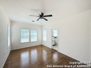 Building Photo - 1214 Sutton Dr