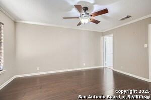 Building Photo - 4903 Village Spring Dr