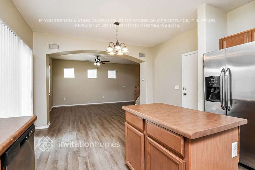 Building Photo - 4283 E Baylor Ln