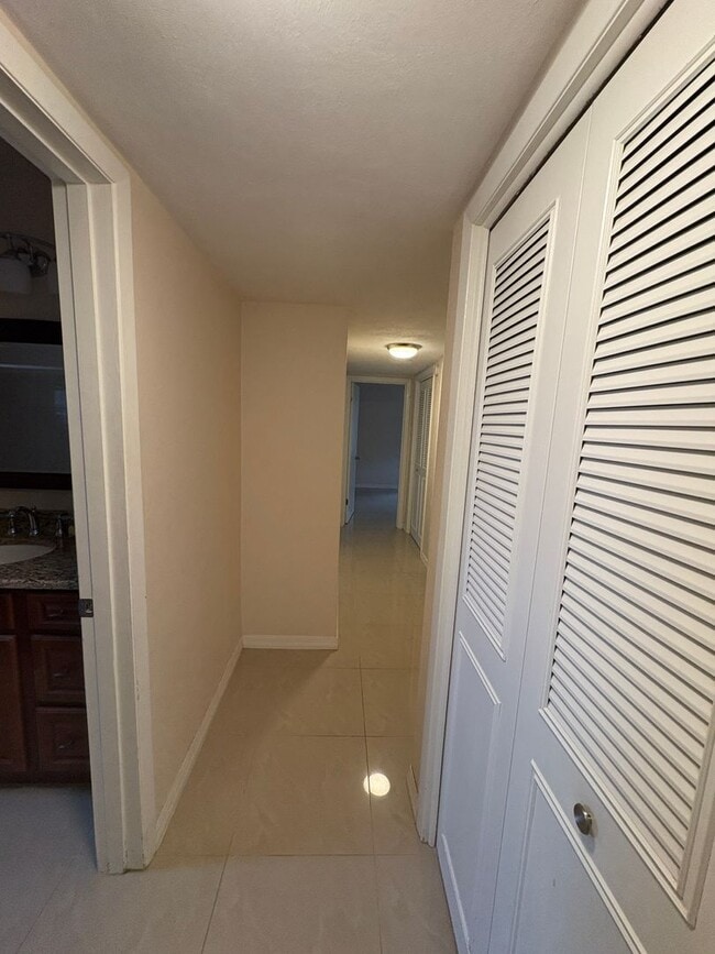 Building Photo - Charming 3 bed, 2 bath home, in Altamonte ...