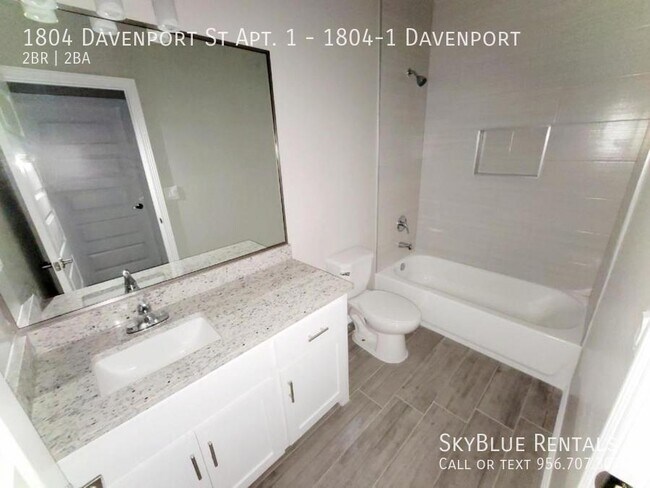 Building Photo - 1804 Davenport St