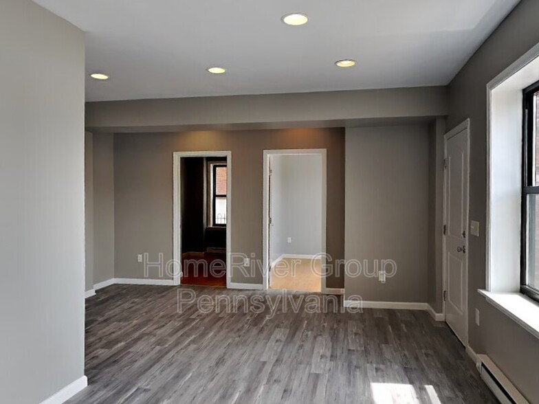 Building Photo - 1804 Chestnut St