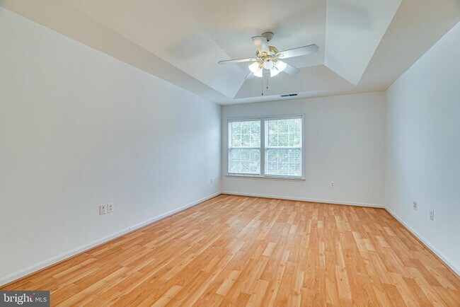 Building Photo - 4147 Presgraves Ct