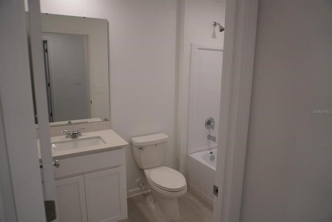 Building Photo - 3448 Chinotto Dr