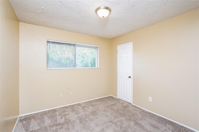 Building Photo - 4302 Stonehenge Trail