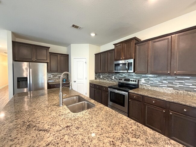 Building Photo - 316 Merlin Ct