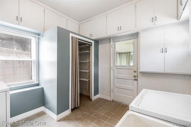 Building Photo - 4313 Berkshire Rd