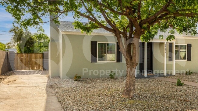 Building Photo - 4010 N 11th Ave