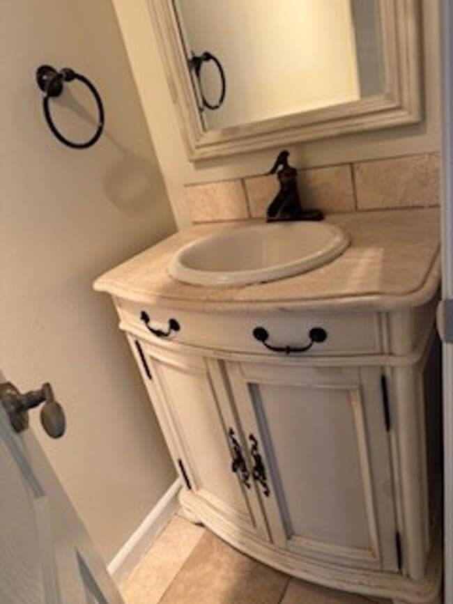 Building Photo - Beautiful Los Gatos Condo, Excellent Schools, 2 Bedroom 1.5 Bath.  Patio and a private one car ga...