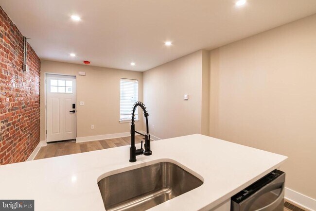 Building Photo - 1844 S 23rd St