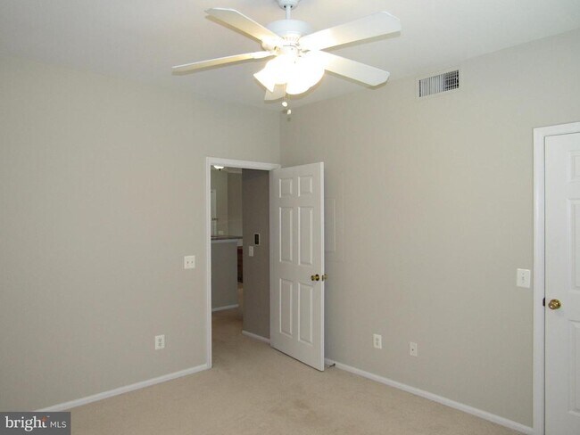 Building Photo - 1570 Spring Gate Dr.