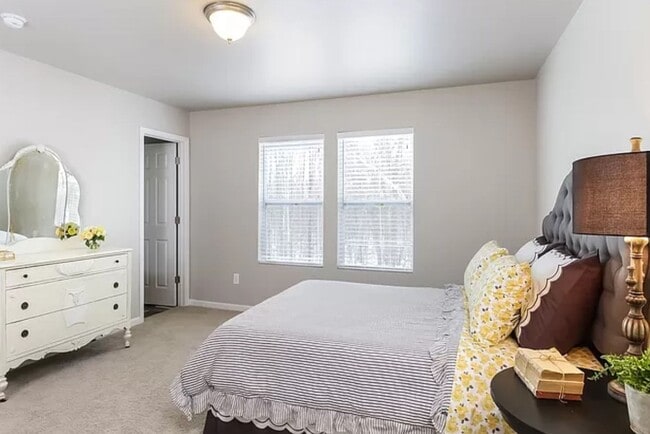 Building Photo - Great Home in Outstanding Schools!