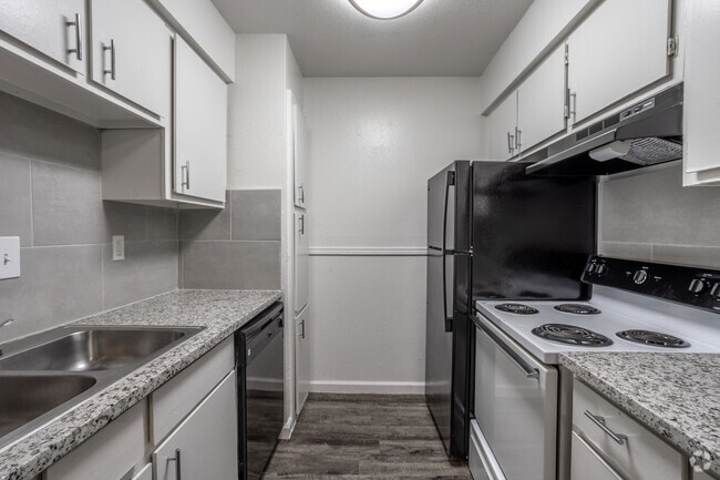 Interior Photo - Northlake Manor Apartments