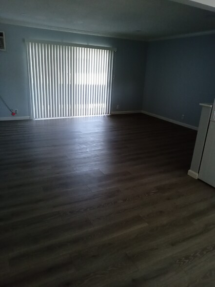 Building Photo - 10726 Orange Grove Ave