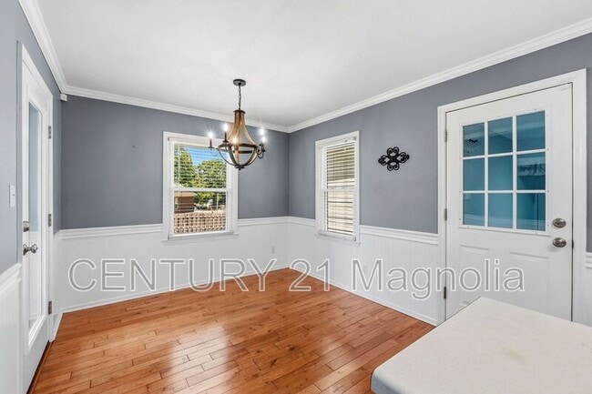 Building Photo - 299 Ashbrook Dr