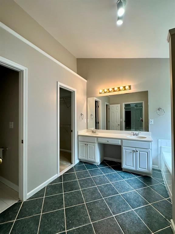 Building Photo - 1023 Tanners Point Dr