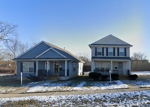 Building Photo - Spacious 3-Bed, 3-Bath Home in Flint – Comfort Meets Convenience!