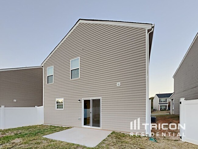Building Photo - 4406 Oak Pointe Dr