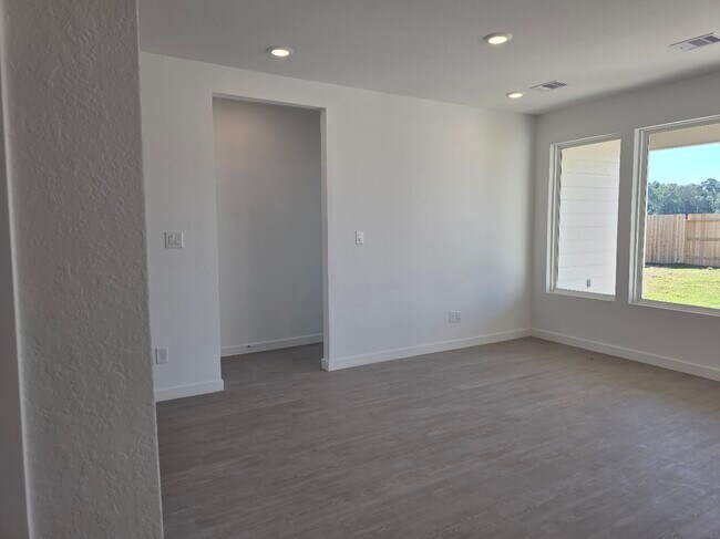 Building Photo - 1743 Magnolia Jade Ct