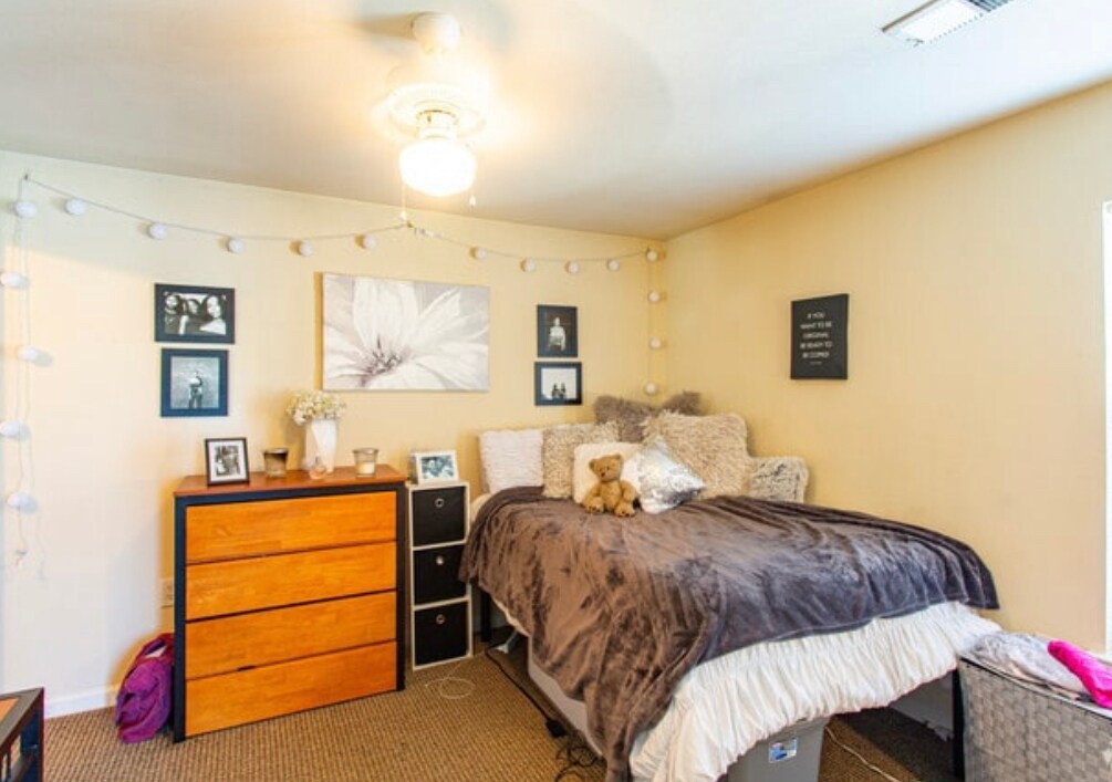 Building Photo - 140 Yellowstone Dr