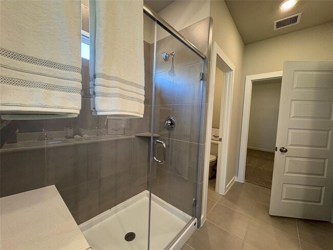 Building Photo - 15542 Olive Ter Trl
