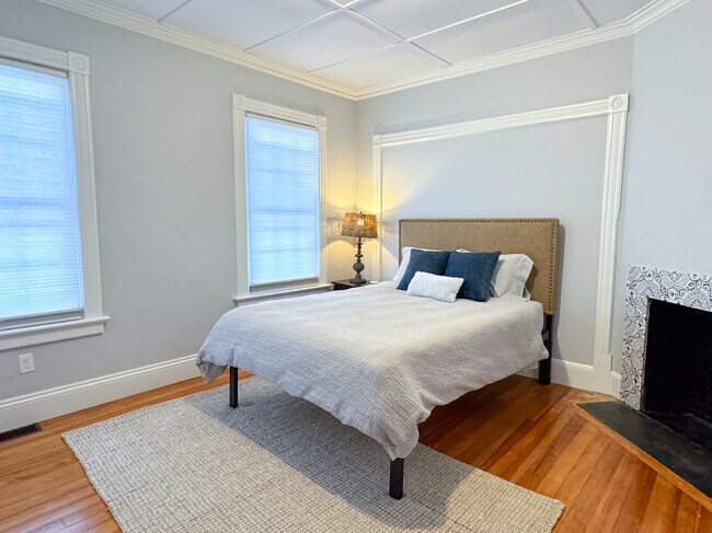 Master Bedroom - 12 Lincoln St