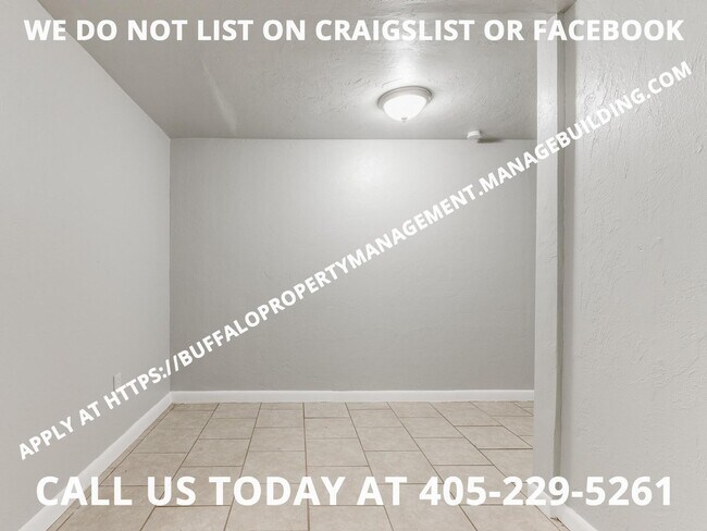 Building Photo - 2544 Cashion Pl