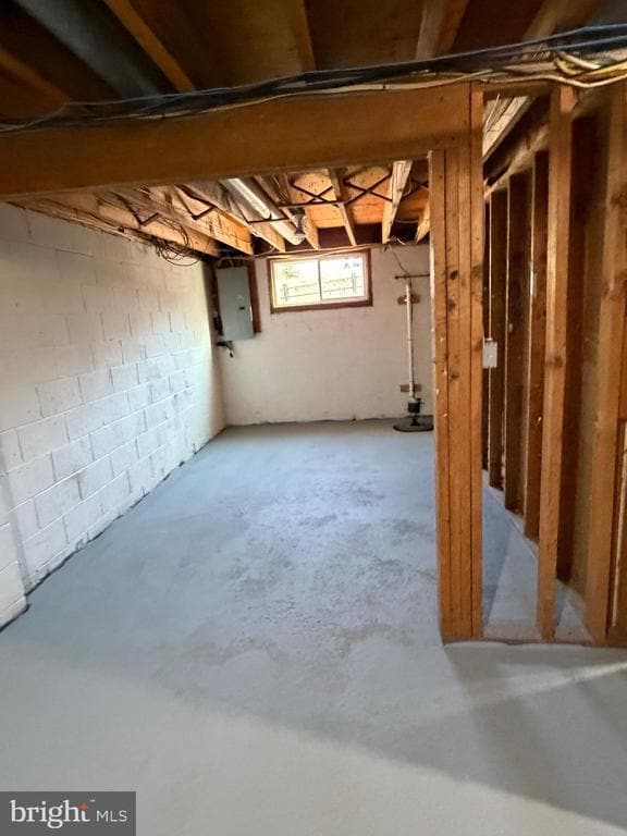 Building Photo - 2630 Millcreek Rd