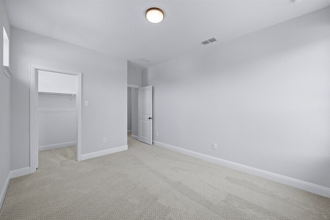 Building Photo - 1173 Rochester Pl