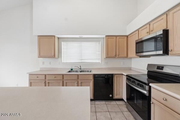 Building Photo - 13364 W Wilshire Dr