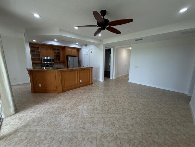 Building Photo - 8297 NW 128th Ln