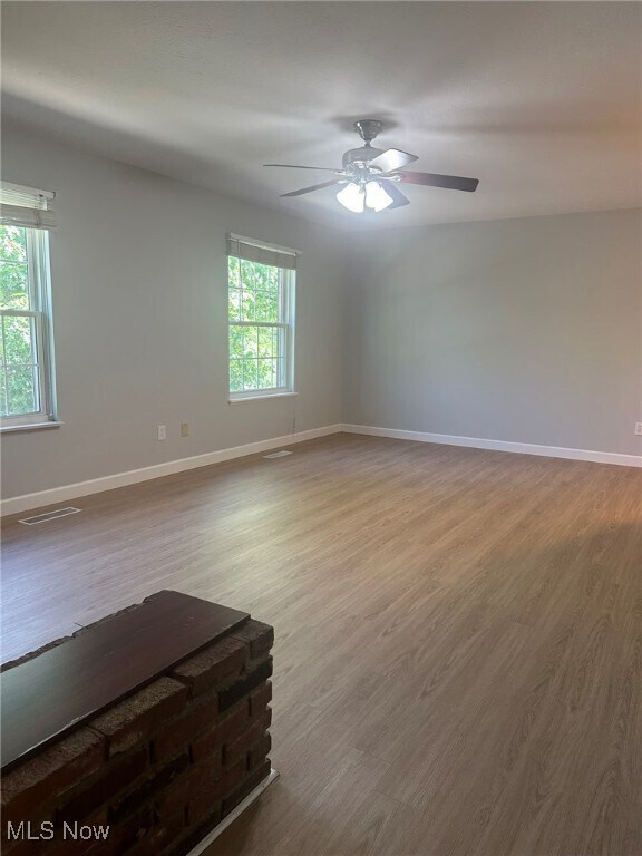 Building Photo - 7045 Carriage Hill Dr