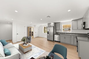 Building Photo - 1031 W 91st St